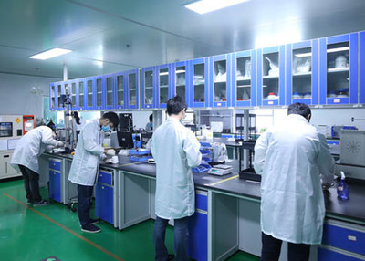 創(chuàng)新驅(qū)動(dòng)未來(lái) 電子專(zhuān)用材料制造研發(fā)團(tuán)隊(duì)的挑戰(zhàn)與機(jī)遇